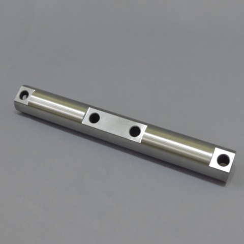 Ось коромысел CAT C15/C18 Ось коромысел CAT C15/C18