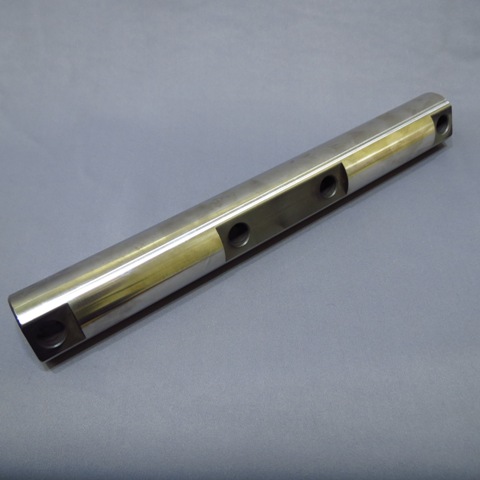 Ось коромысел CAT C27/C32 Ось коромысел CAT C27/C32