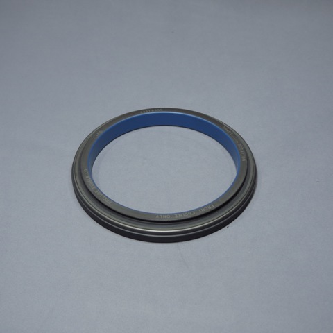 Сальник коленвала DD передний